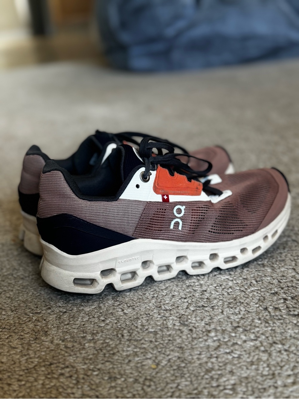 On Cloud Cloudstratus women’s sneakers